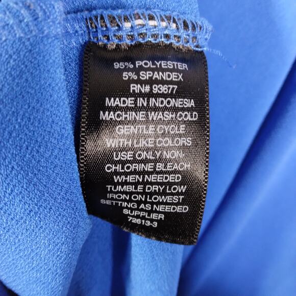 Worthington Blouse Size Petite Large Blue Sleeveless Ruffled Neckline - Picture 5 of 5